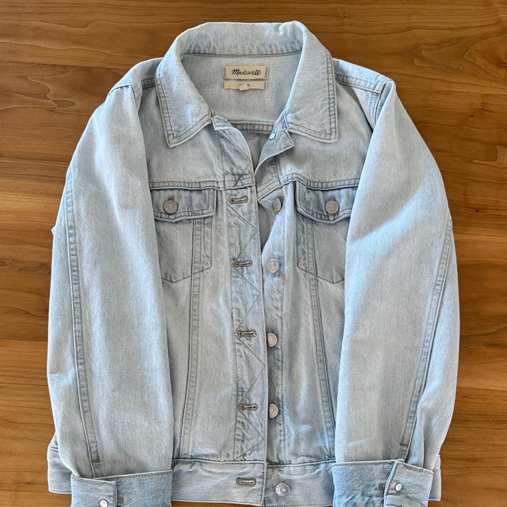 Madewell The Jean Jacket in Westlawn Wash ( sz M)